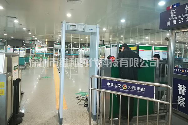 金屬探測安檢門市場價格是多少錢一臺？-4.jpg