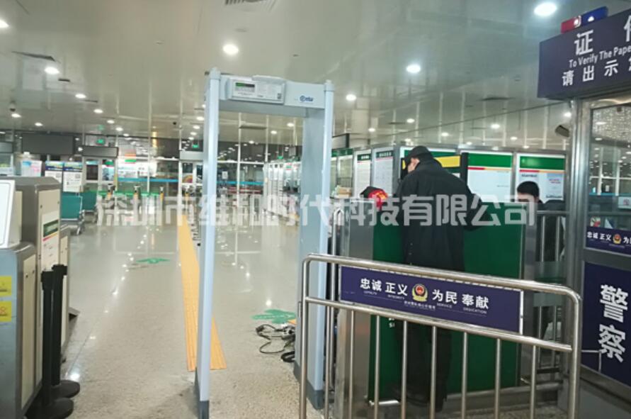廠家技巧分享:如何選擇一臺高性價比手機安檢門 ?.jpg 廠家技巧分享:如何選擇一臺高性價比手機安檢門 ?.jpg
